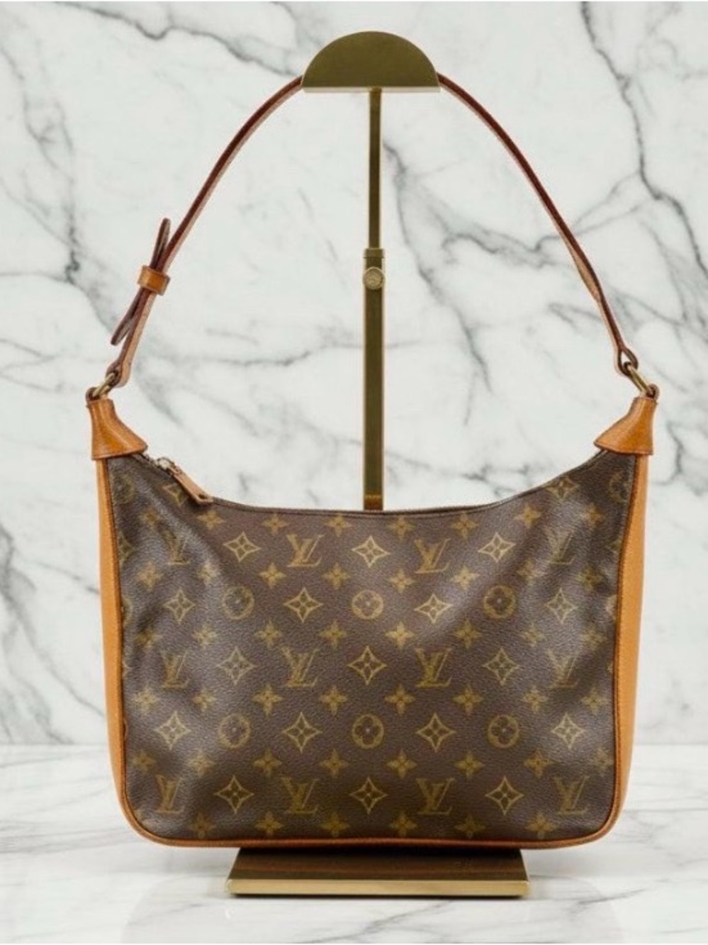 Authentic Louis Vuitton Boulogne 30 M52165 Shoulder bag OLD MODEL